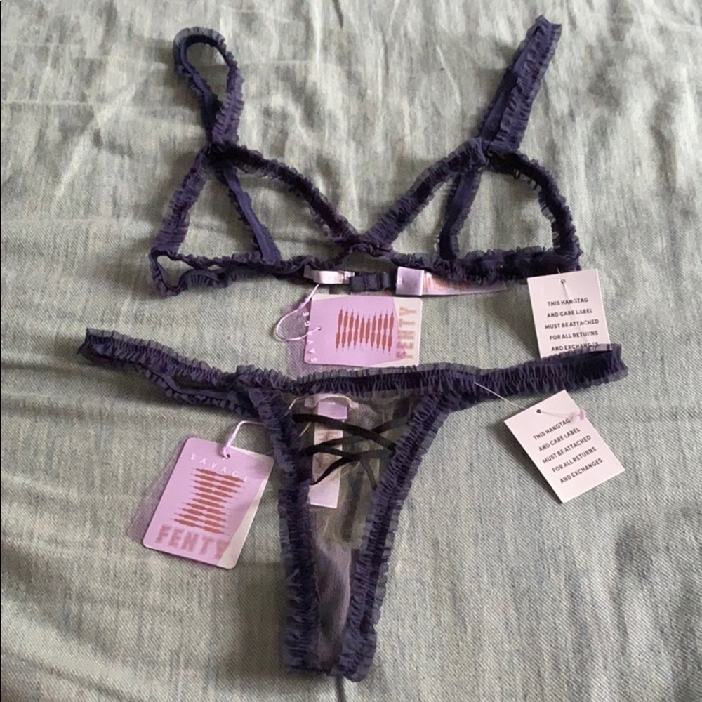 SAVAGE X FENTY sheer open cup top& matching thong